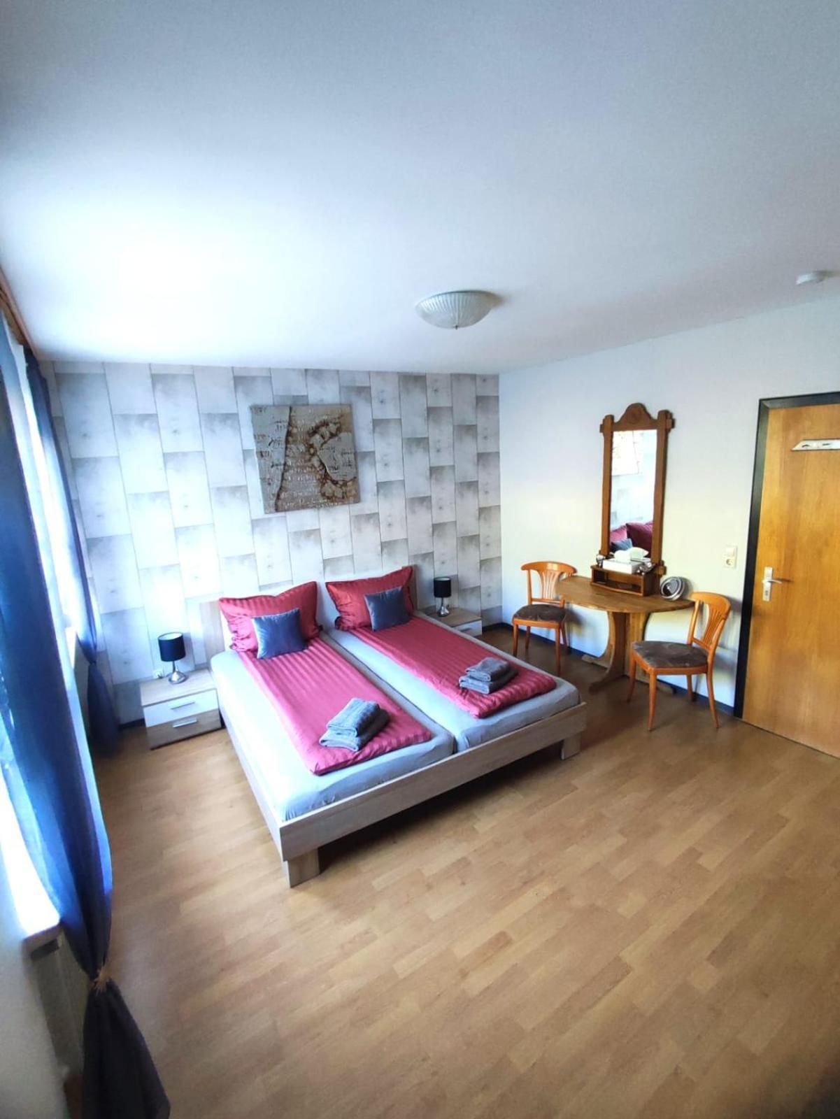 Zum Anker Apartment Briedel Exterior photo